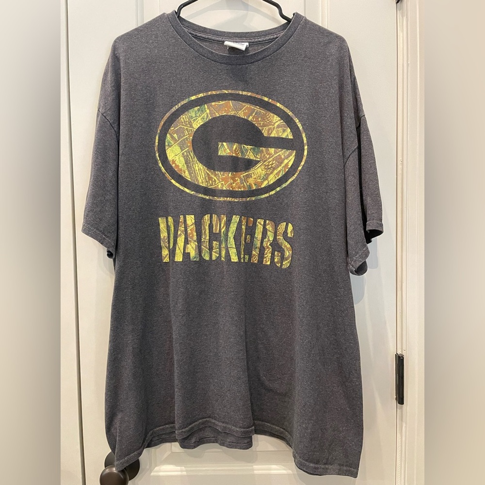 Mens 2XL GREEN BAY PACKERS NFL camouflage tshirt soft and comfortable